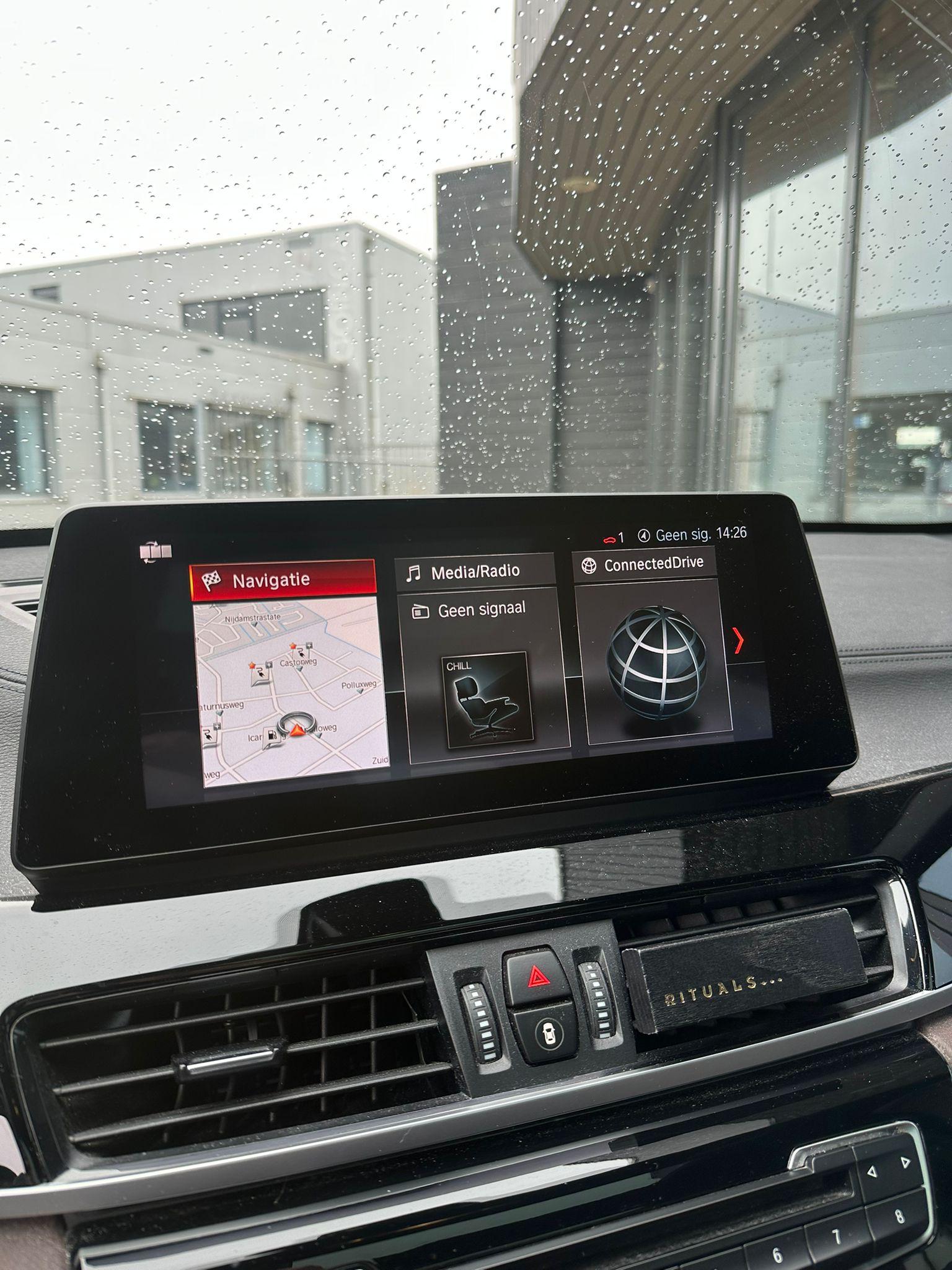 Foto van BMW X1 Xdrive25e