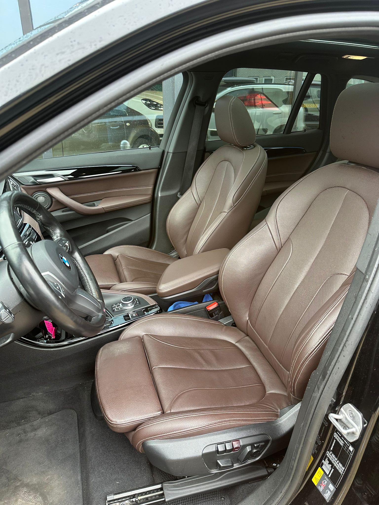 Foto van BMW X1 Xdrive25e