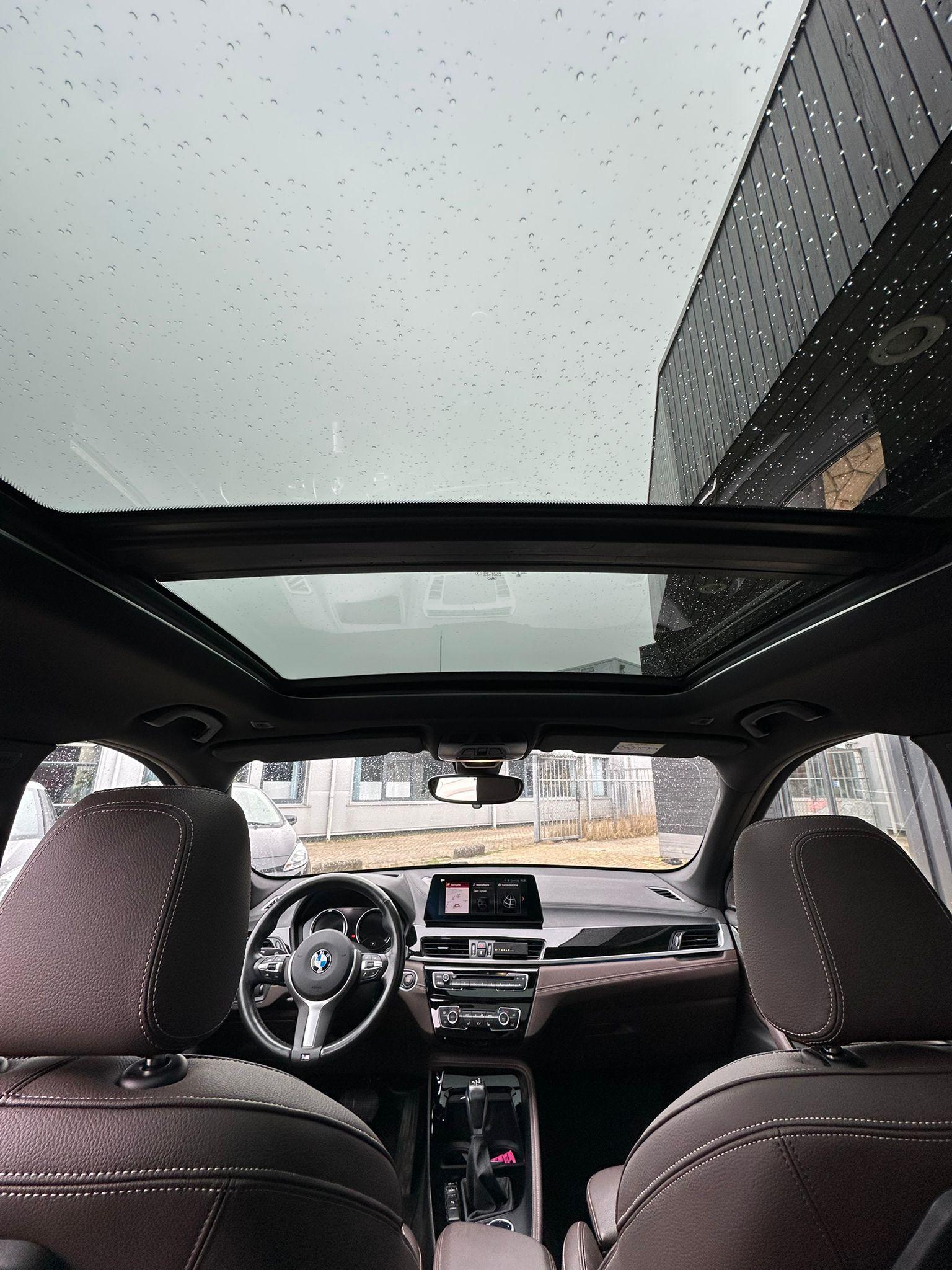 Foto van BMW X1 Xdrive25e