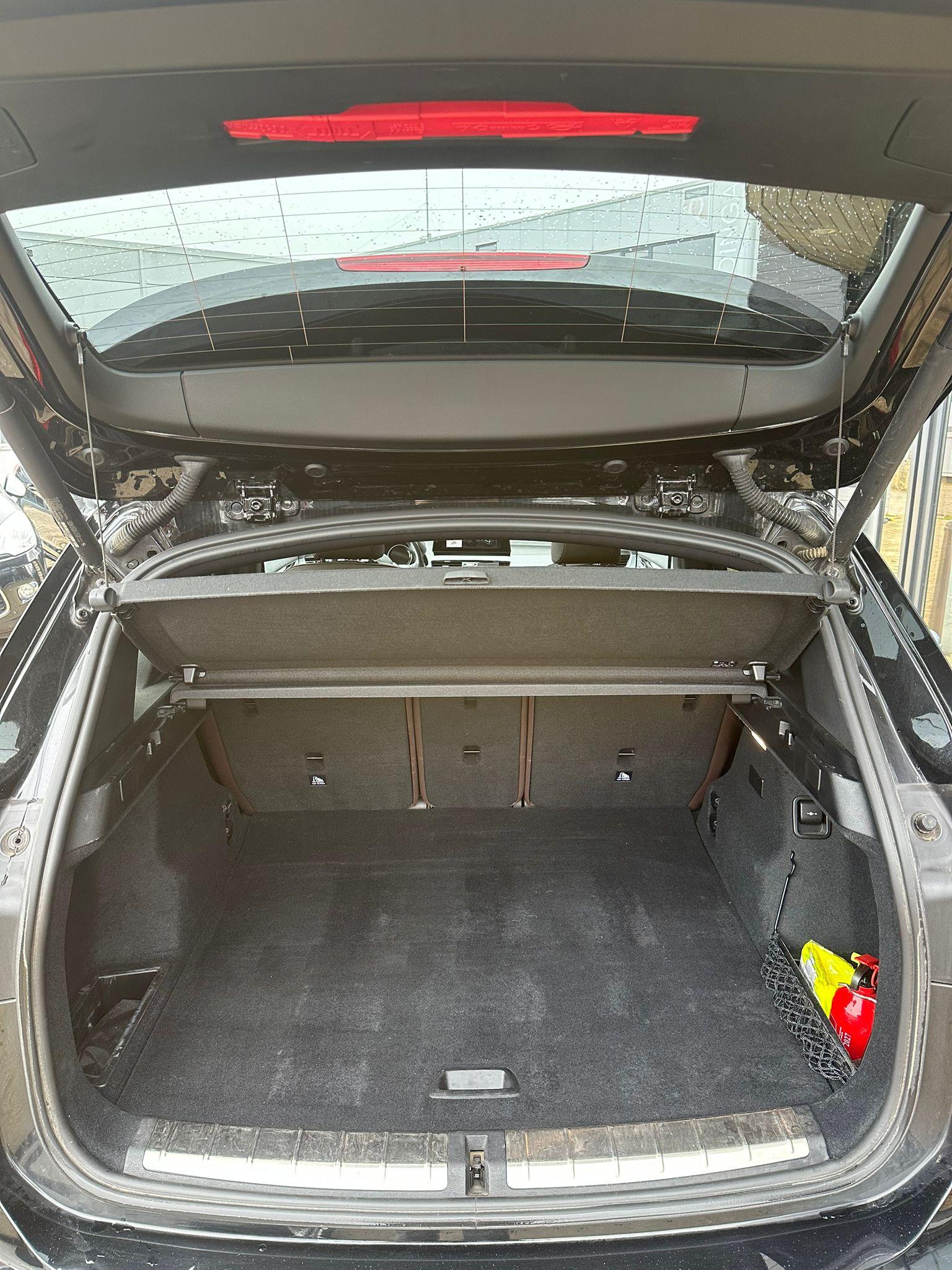 Foto van BMW X1 Xdrive25e