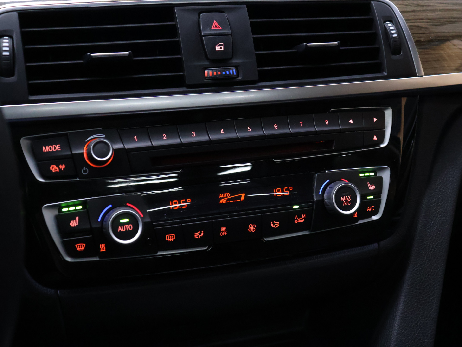 Foto van BMW 318i