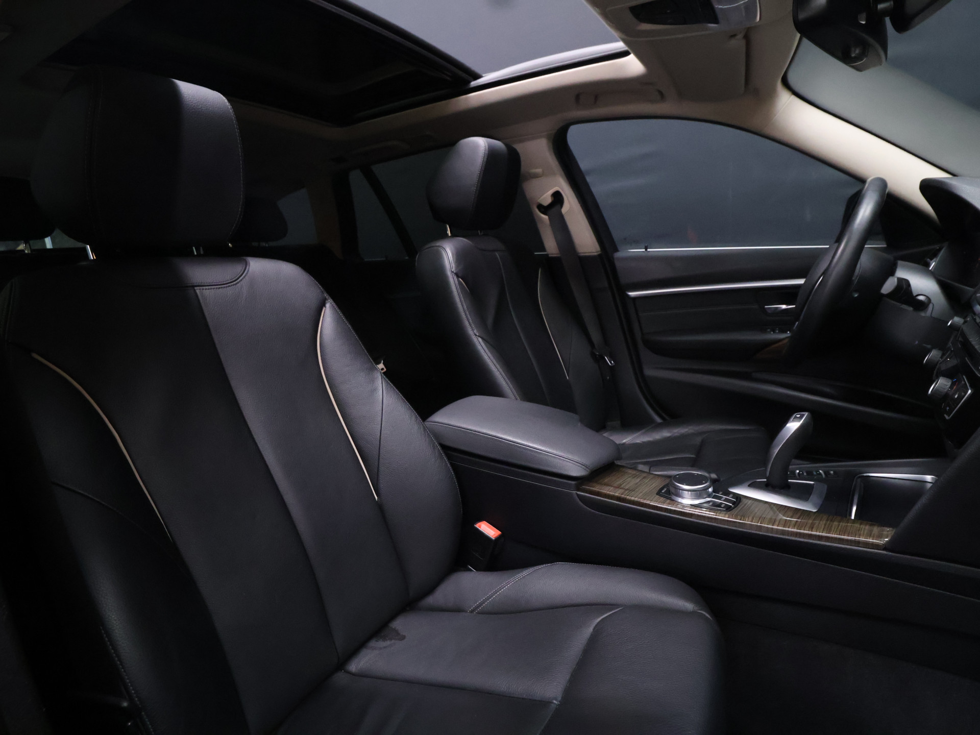 Foto van BMW 318i