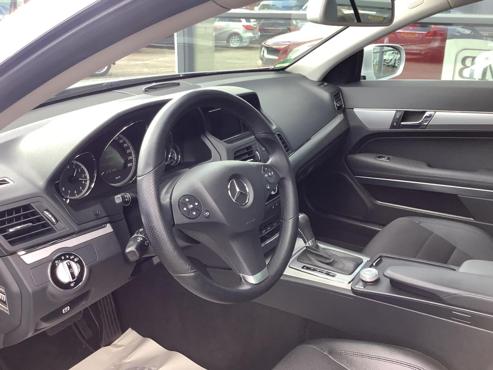 Foto van Mercedes-Benz E 250 Cgi