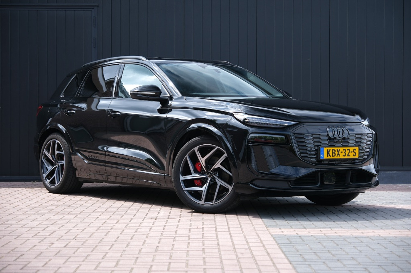 Foto van Audi Q6 Suv E-tron Quattro