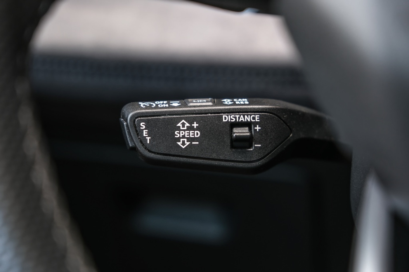 Foto van Audi Q6 Suv E-tron Quattro