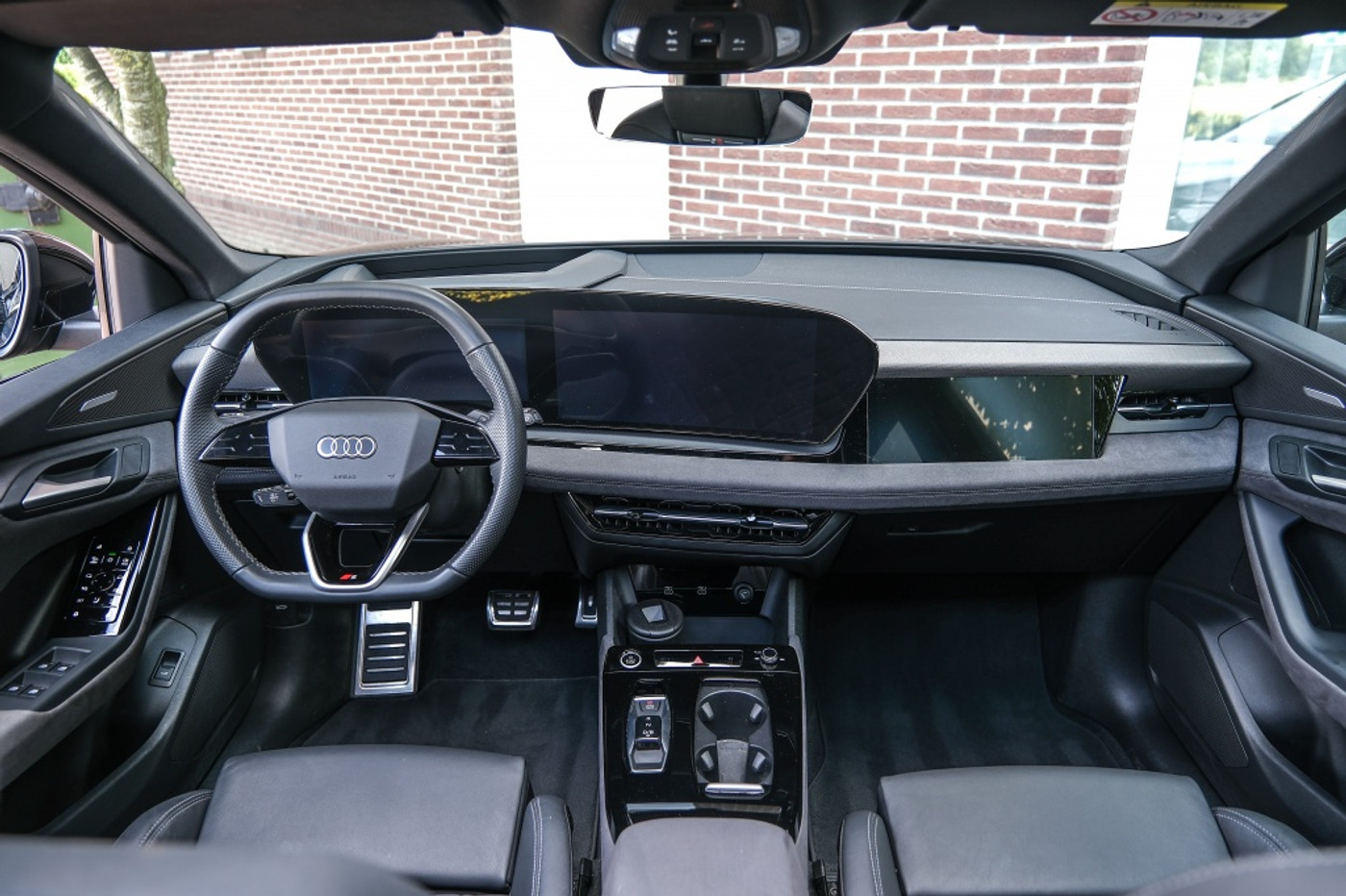 Foto van Audi Q6 Suv E-tron Quattro
