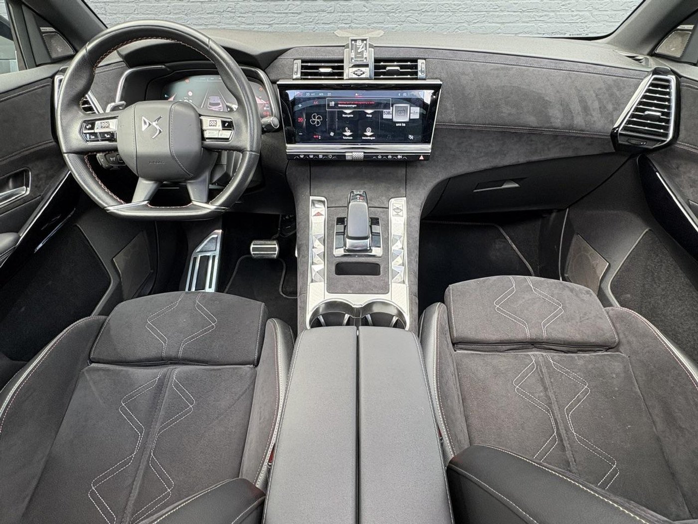 Foto van DS Ds7