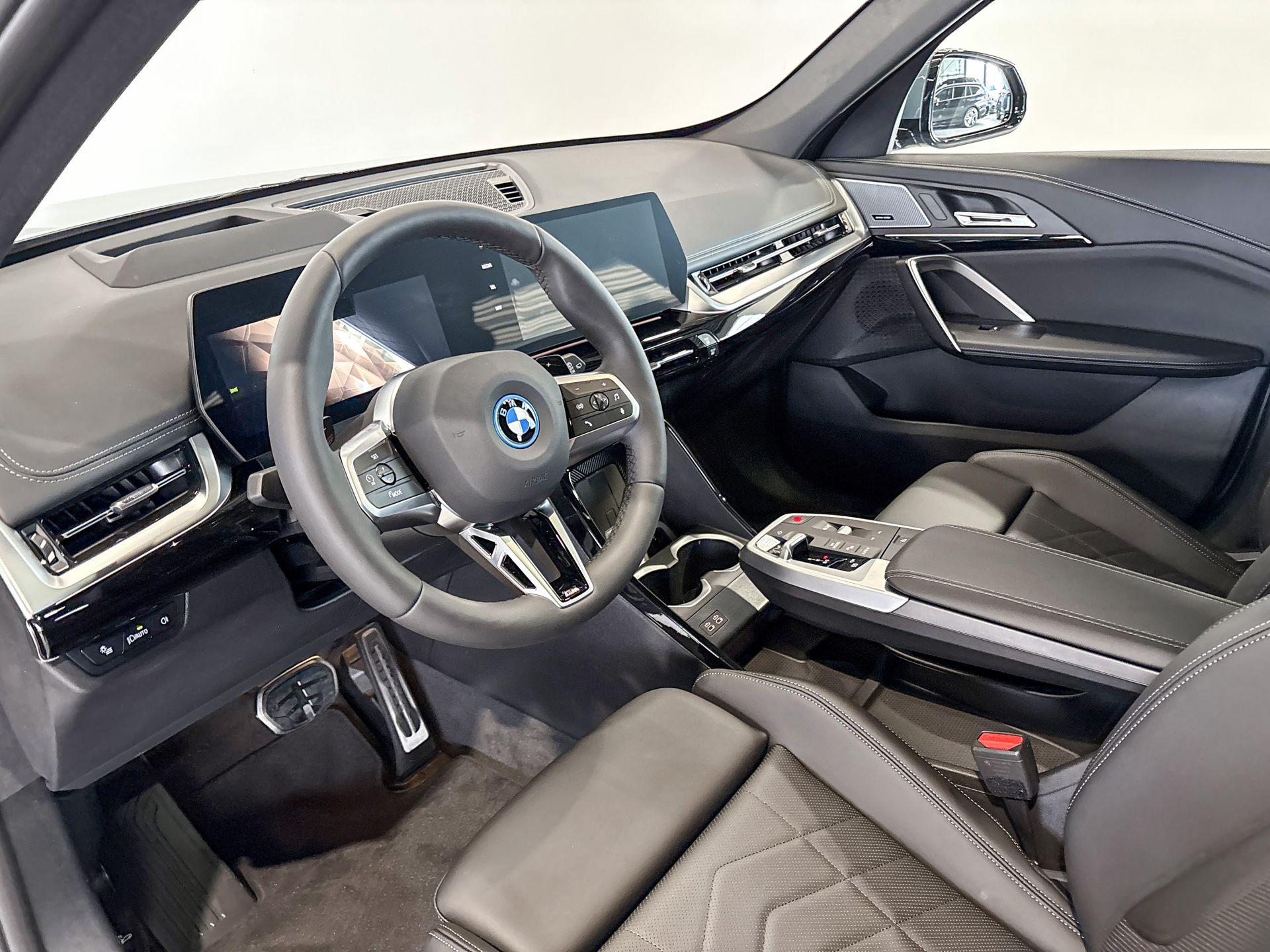 Foto van BMW X1 Xdrive25e