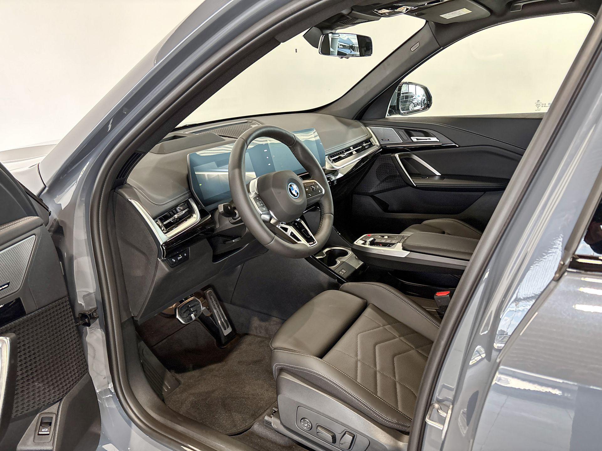 Foto van BMW X1 Xdrive25e