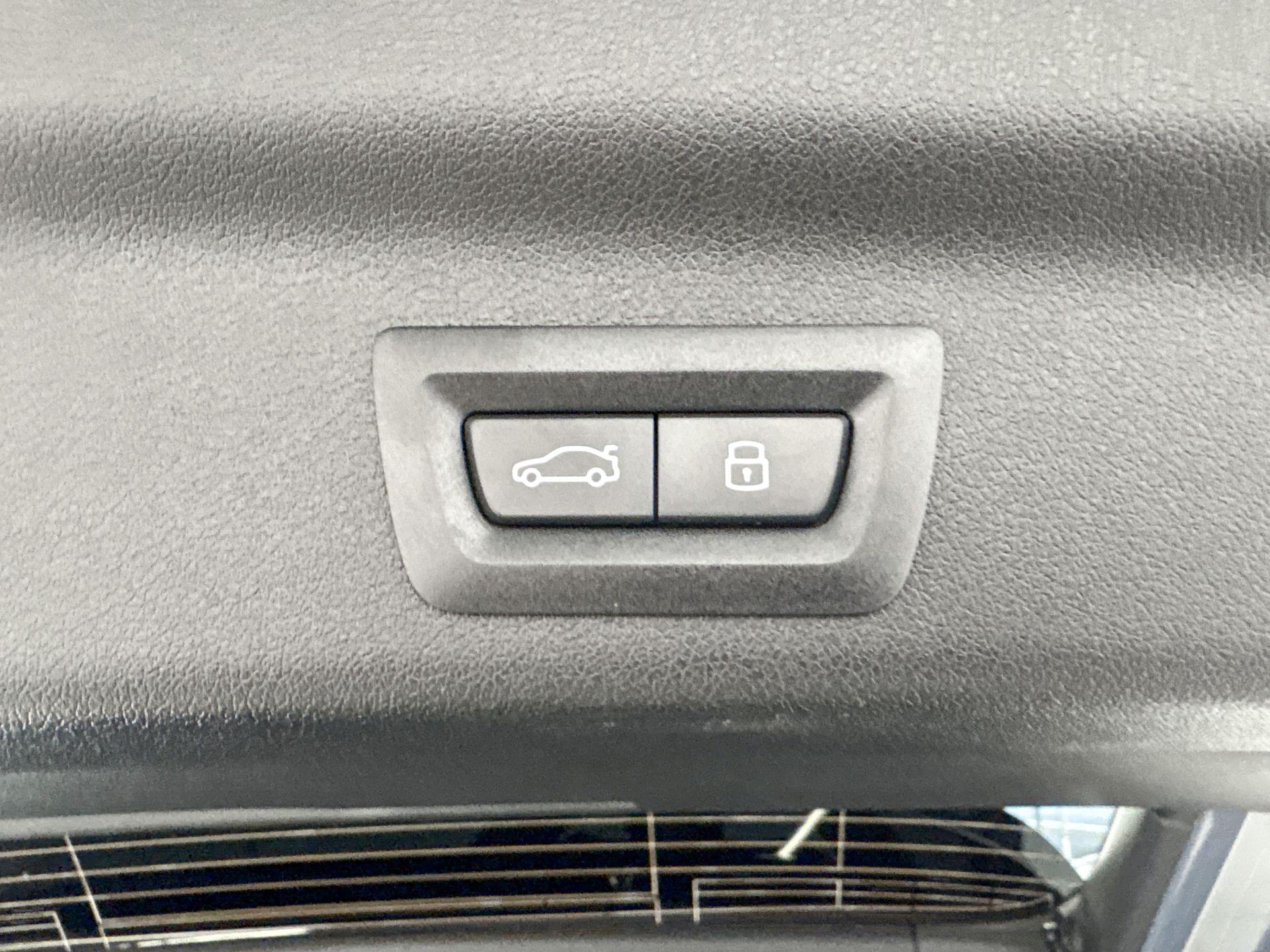 Foto van BMW X1 Xdrive25e