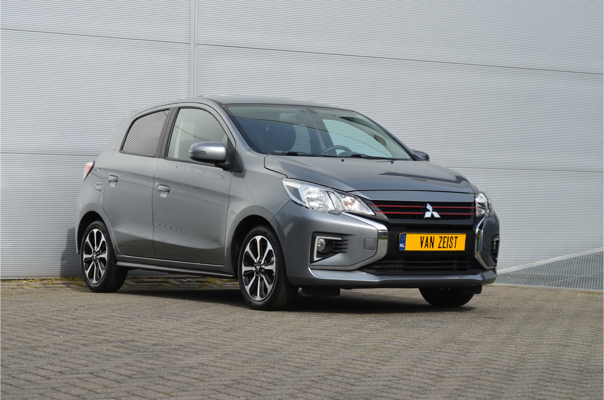 Foto van Mitsubishi Mitsubishi Space Star