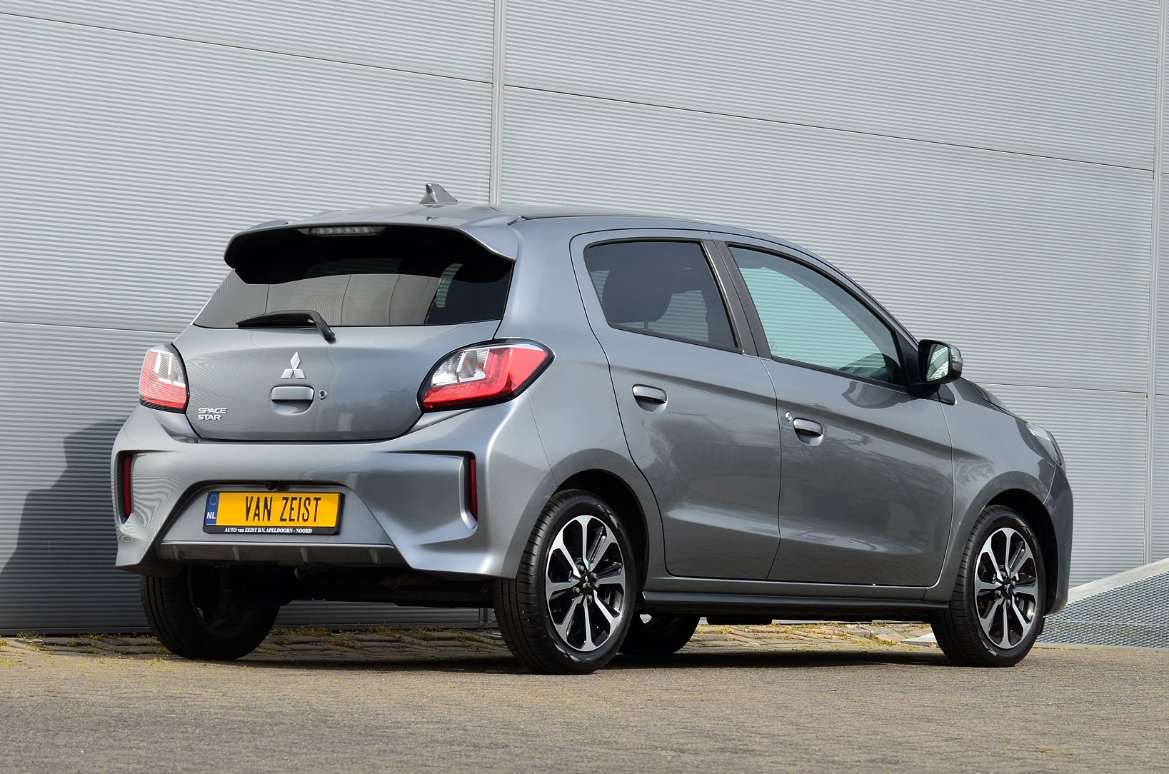 Foto van Mitsubishi Mitsubishi Space Star