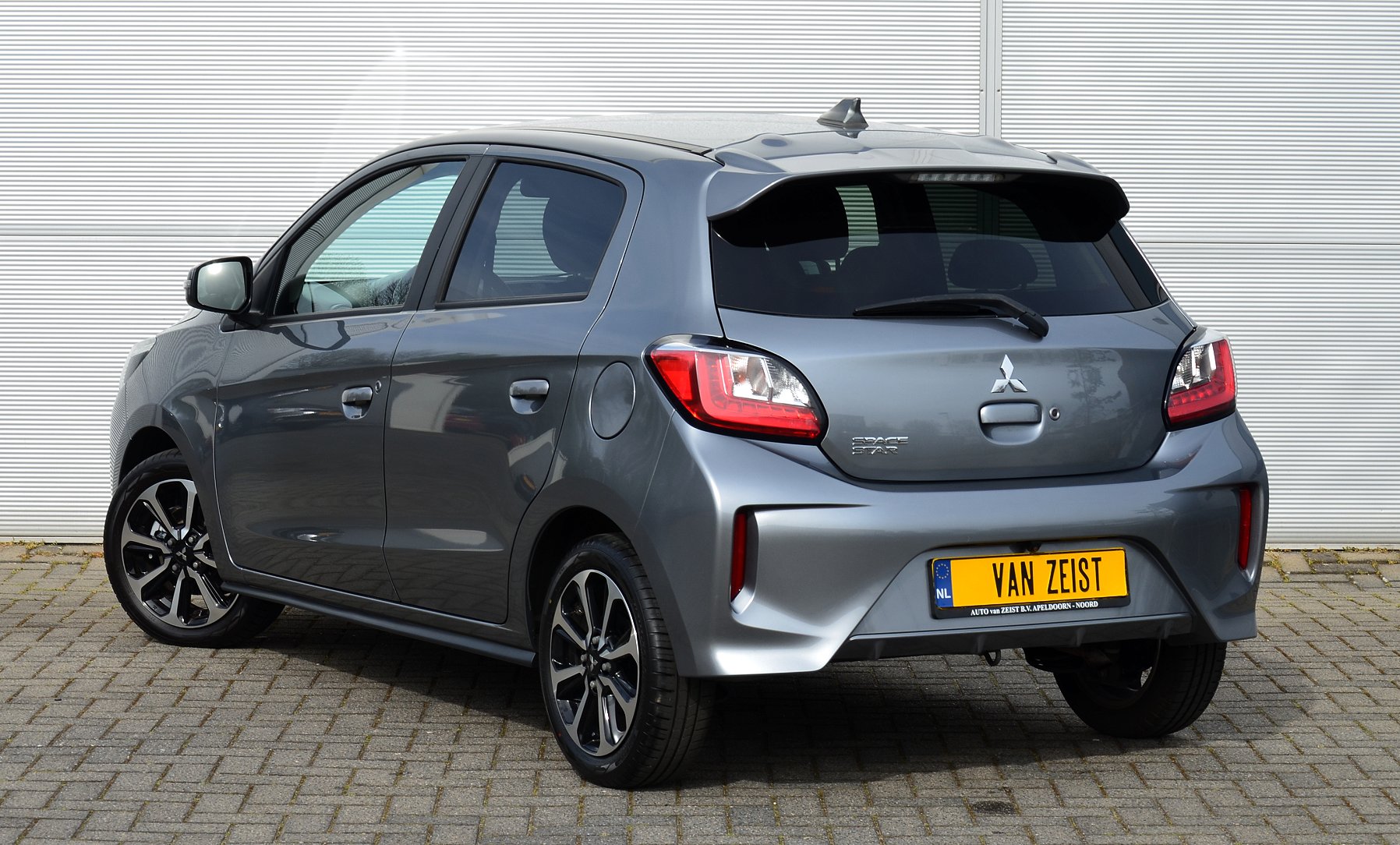 Foto van Mitsubishi Mitsubishi Space Star