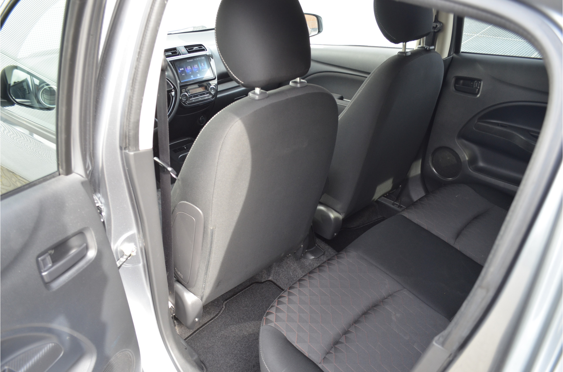 Foto van Mitsubishi Mitsubishi Space Star