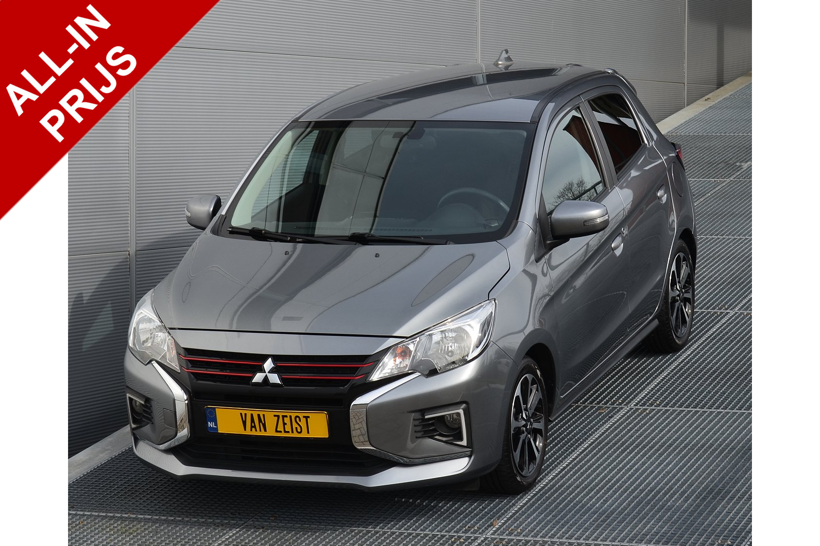Mitsubishi Mitsubishi Space Star 1.2 CVT NOVA CLEARTEC 2020 - voorkant