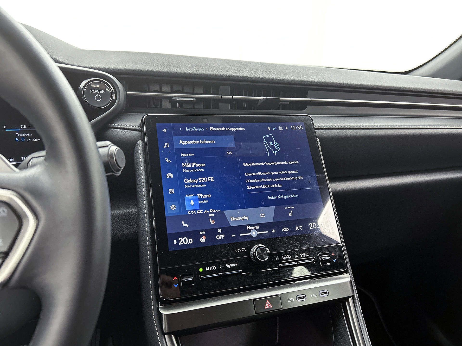 Foto van Lexus Lexus LBX