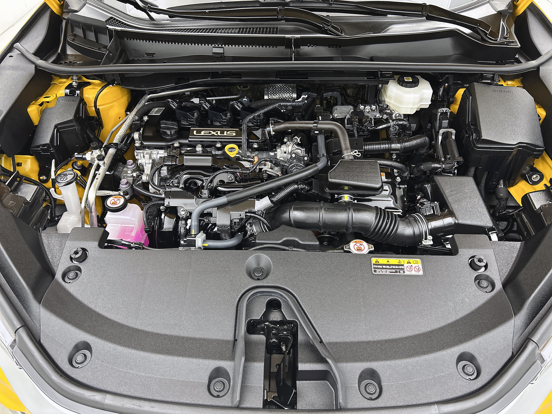 Foto van Lexus Lexus LBX