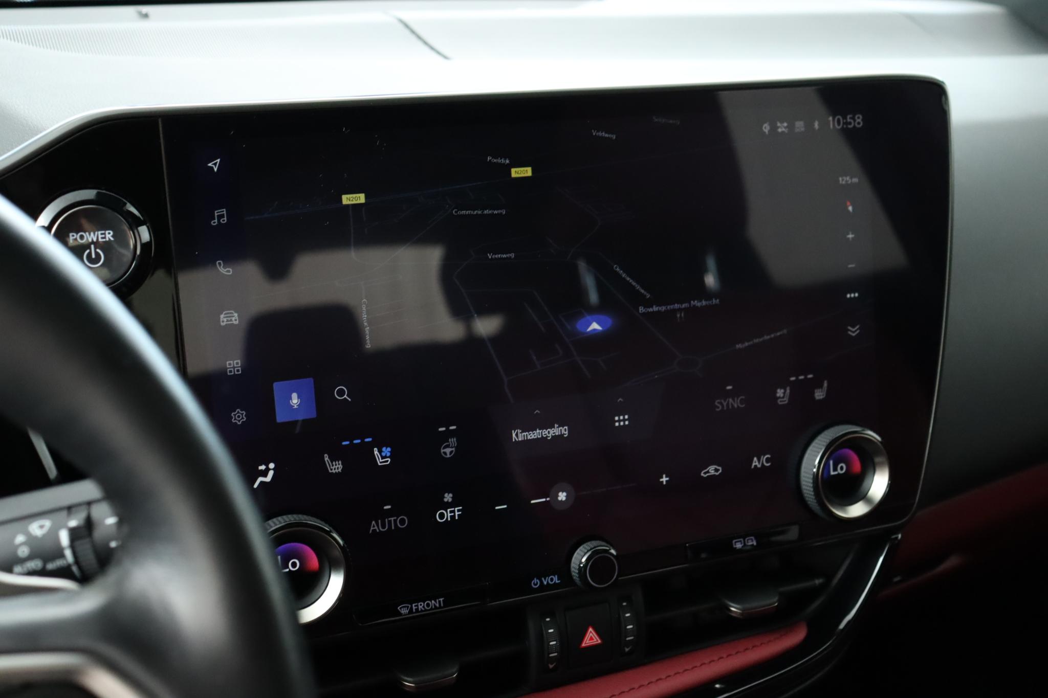 Foto van Lexus Lexus Nx450h+