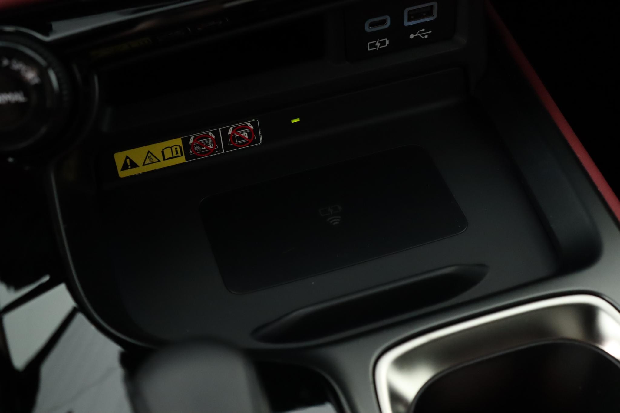 Foto van Lexus Lexus Nx450h+