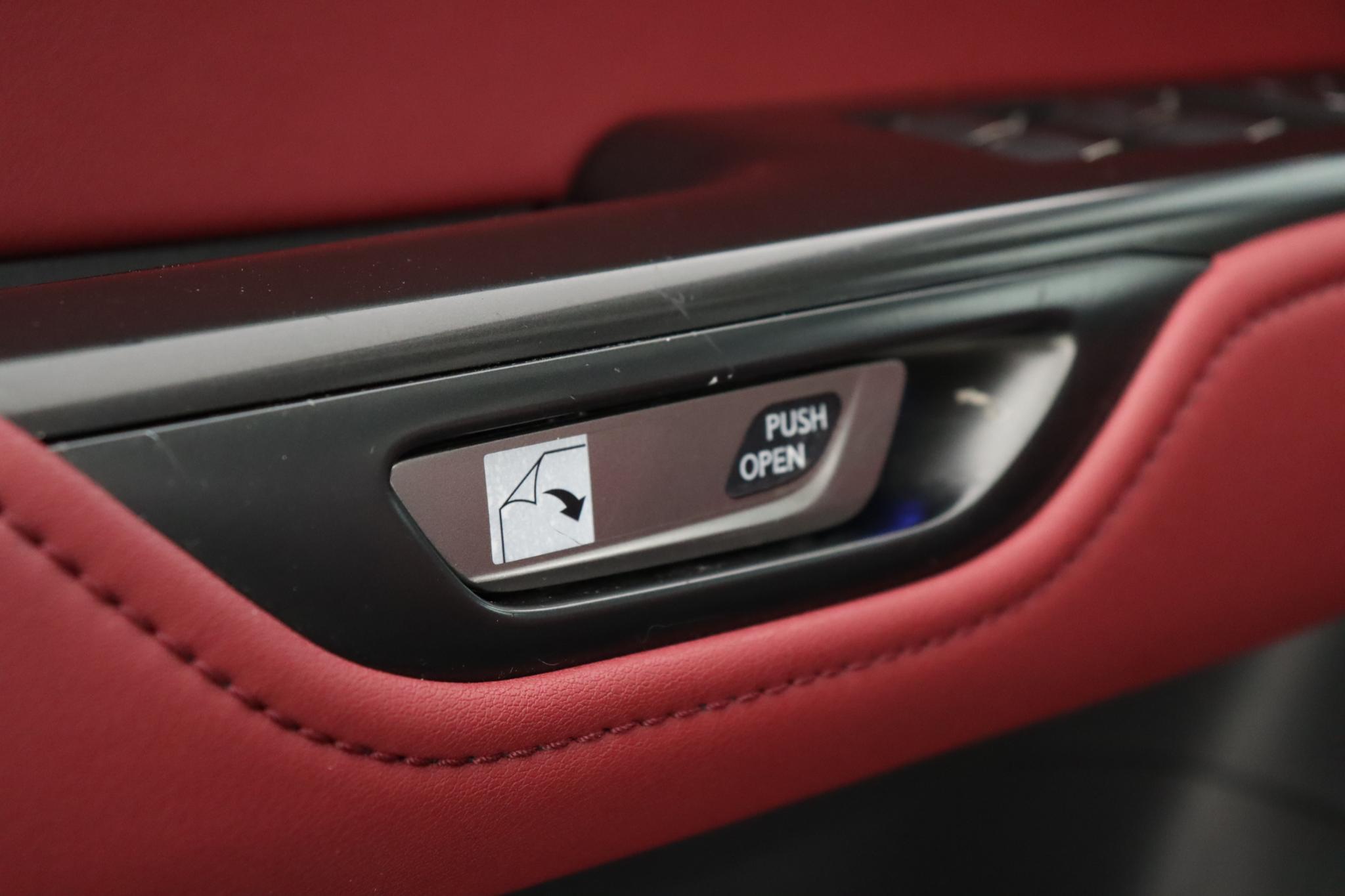 Foto van Lexus Lexus Nx450h+