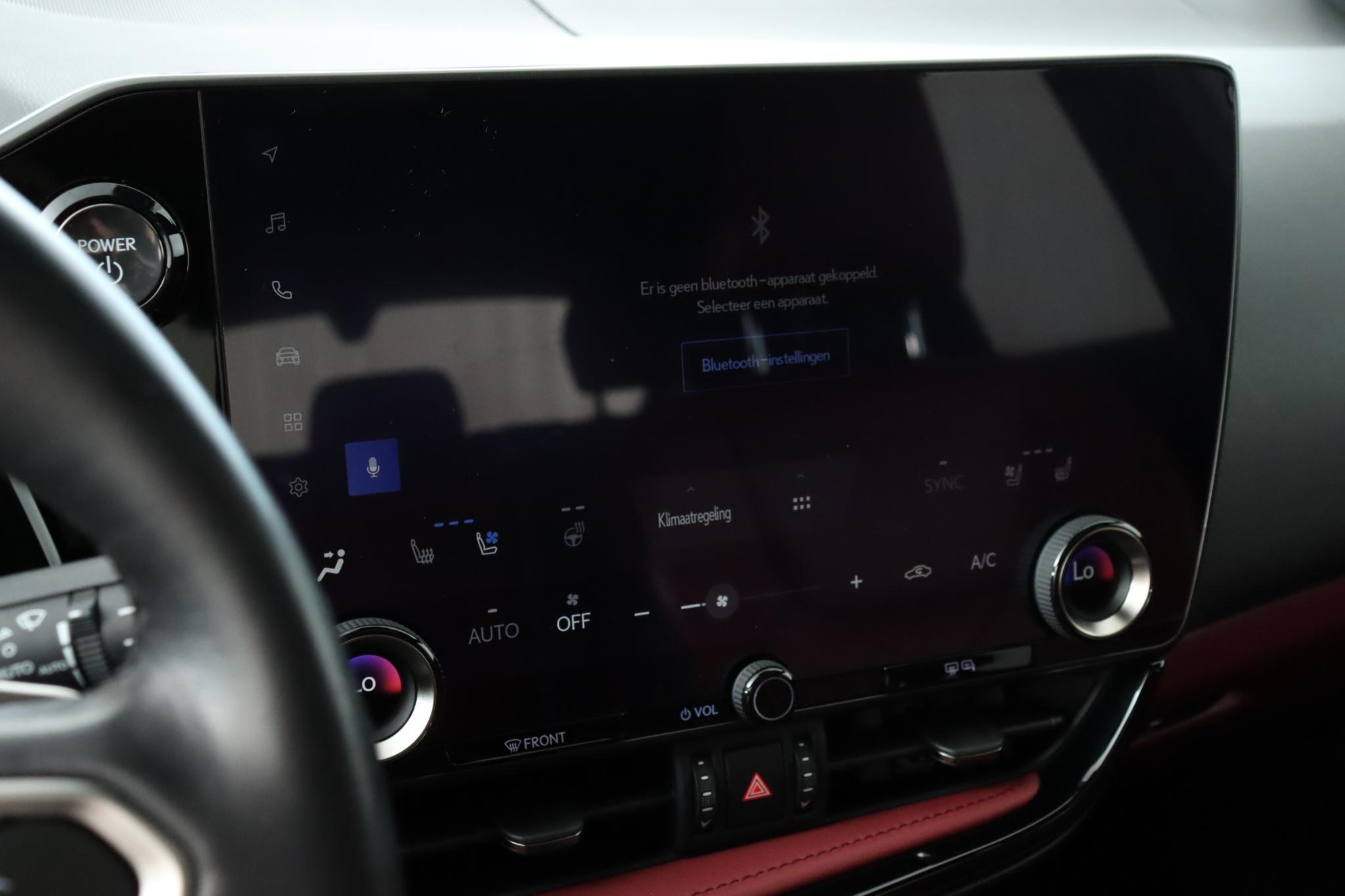 Foto van Lexus Lexus Nx450h+