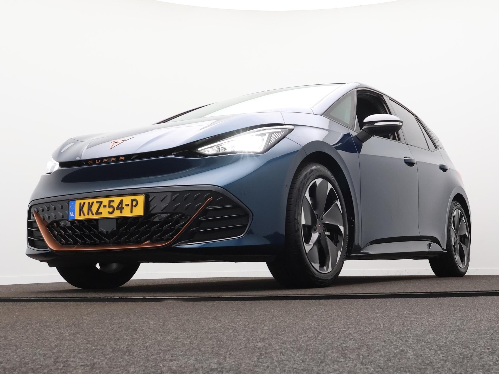 Foto van Cupra Born 150 KW 58/62 KWH