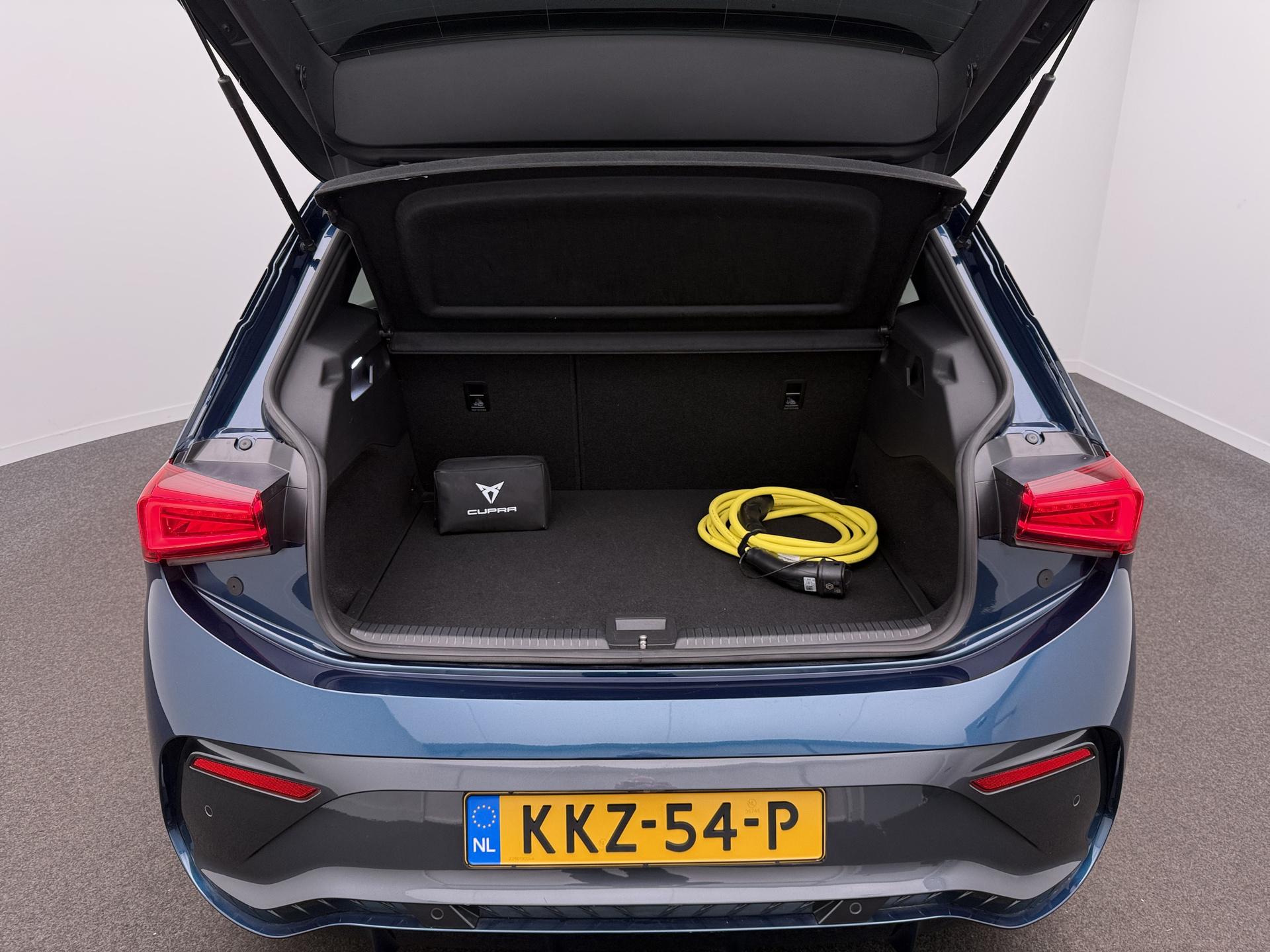 Foto van Cupra Born 150 KW 58/62 KWH