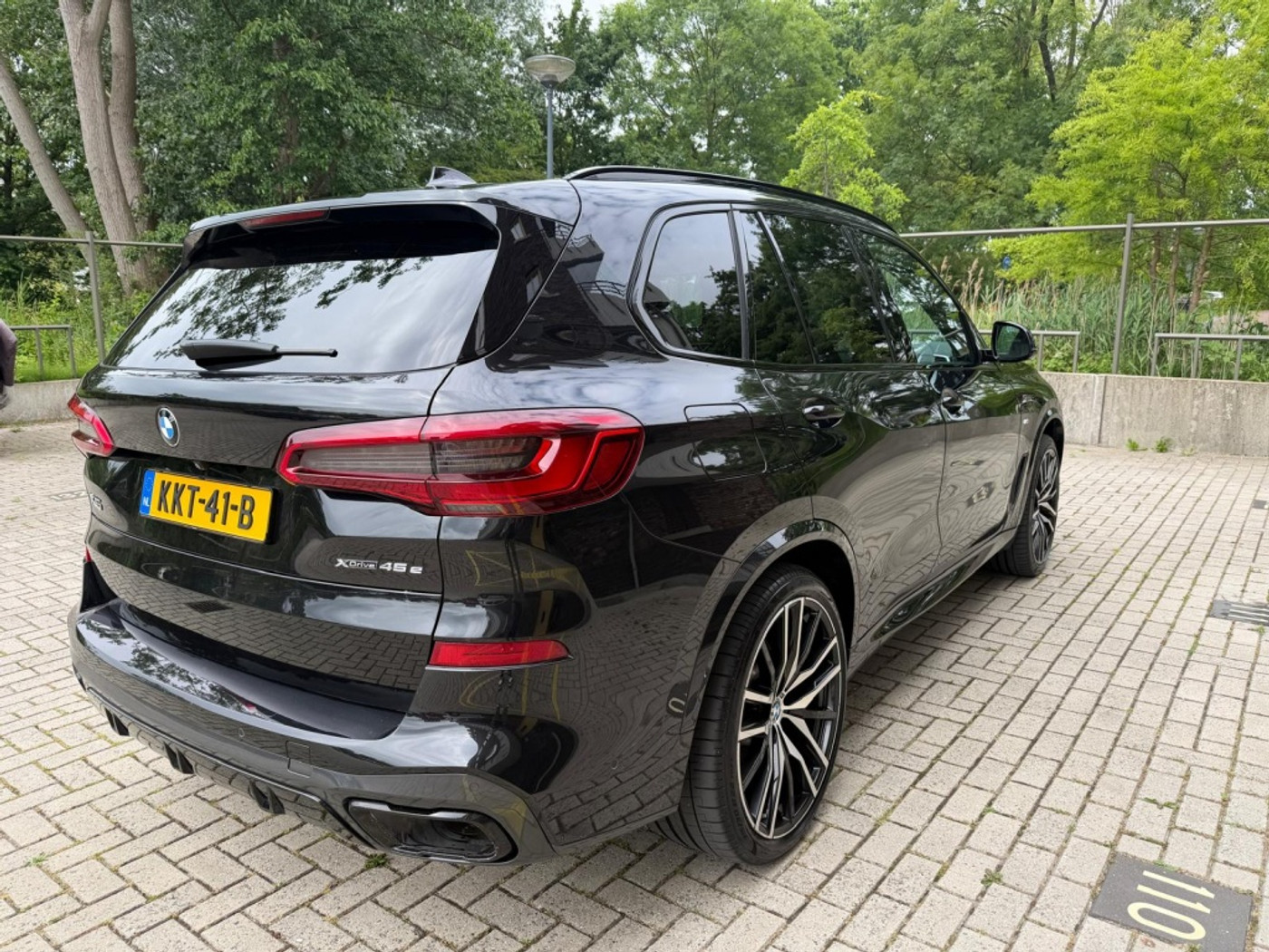 Foto van BMW X5 Xdrive45e