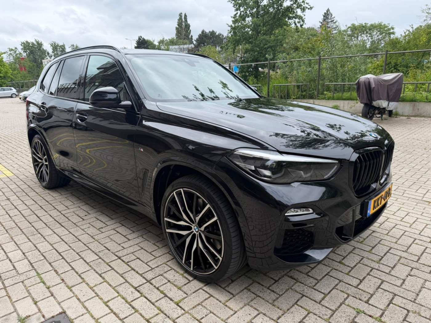 Foto van BMW X5 Xdrive45e