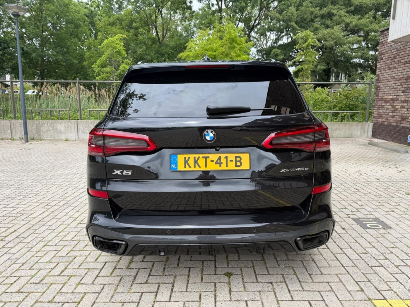 Foto van BMW X5 Xdrive45e