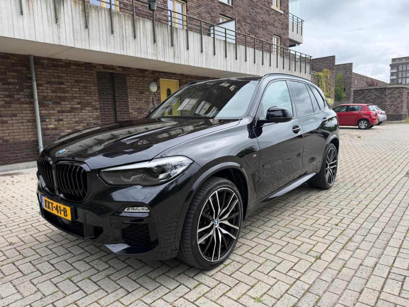 Foto van BMW X5 Xdrive45e
