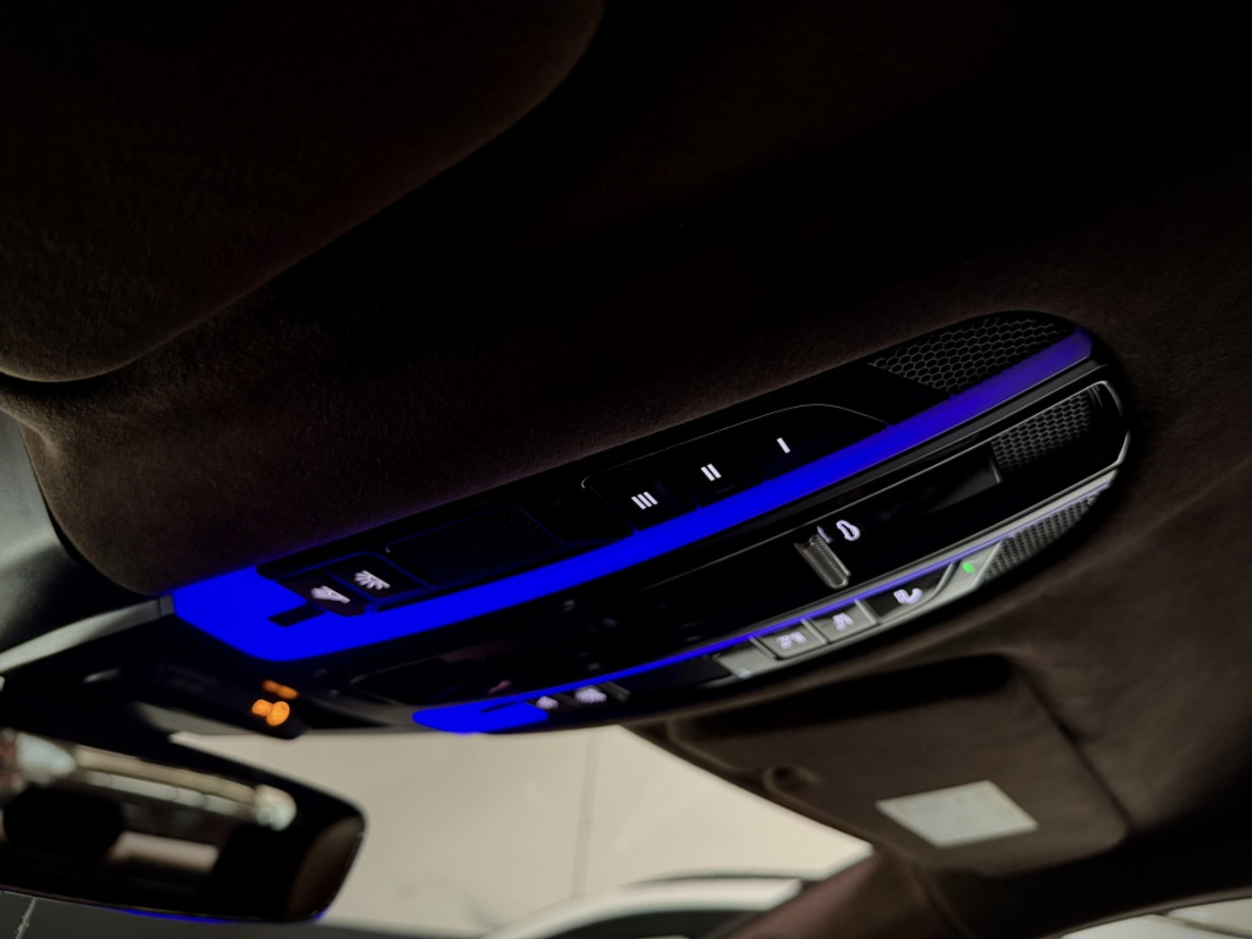 Foto van Porsche Cayenne Turbo S E-hybrid