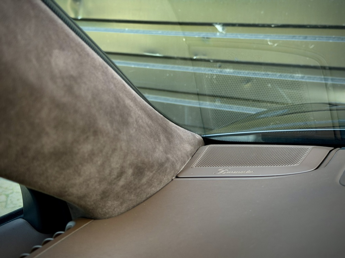 Foto van Porsche Cayenne Turbo S E-hybrid