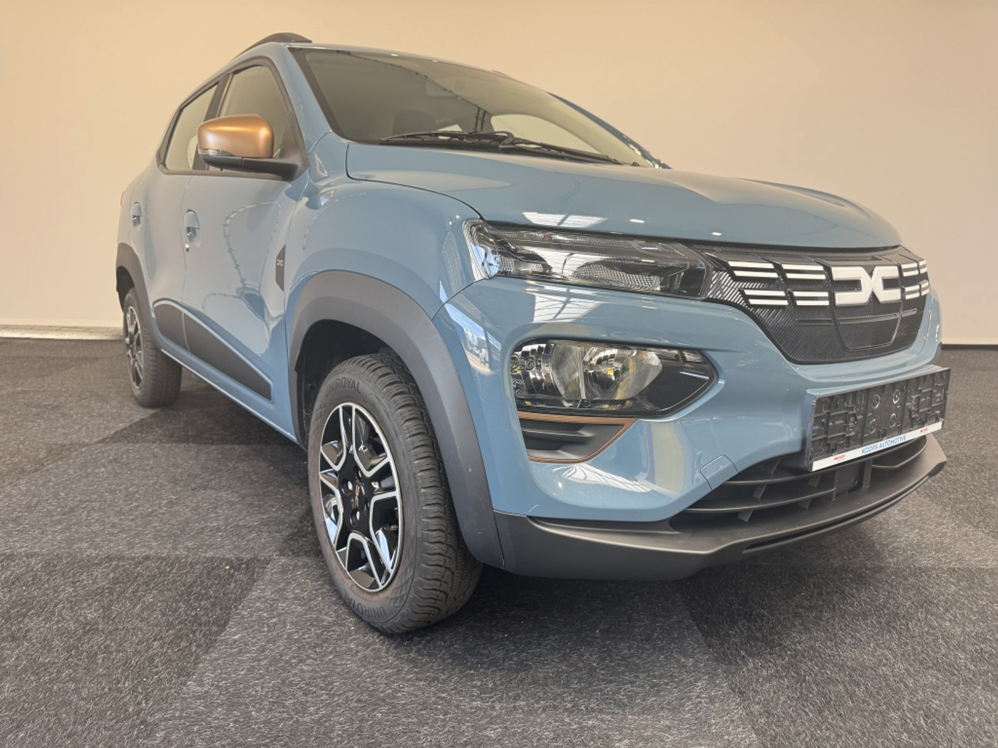 Foto van Dacia Spring
