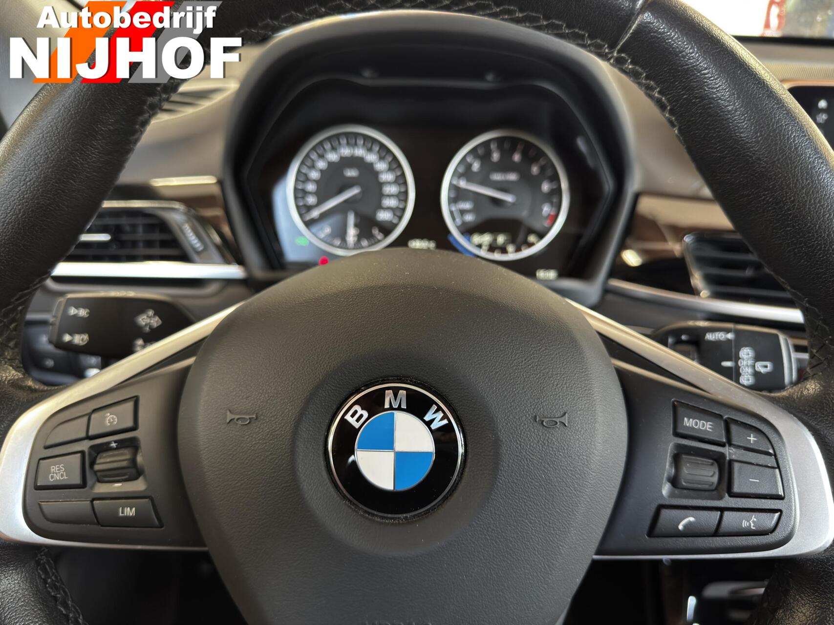 Foto van BMW X1 Sdrive18i