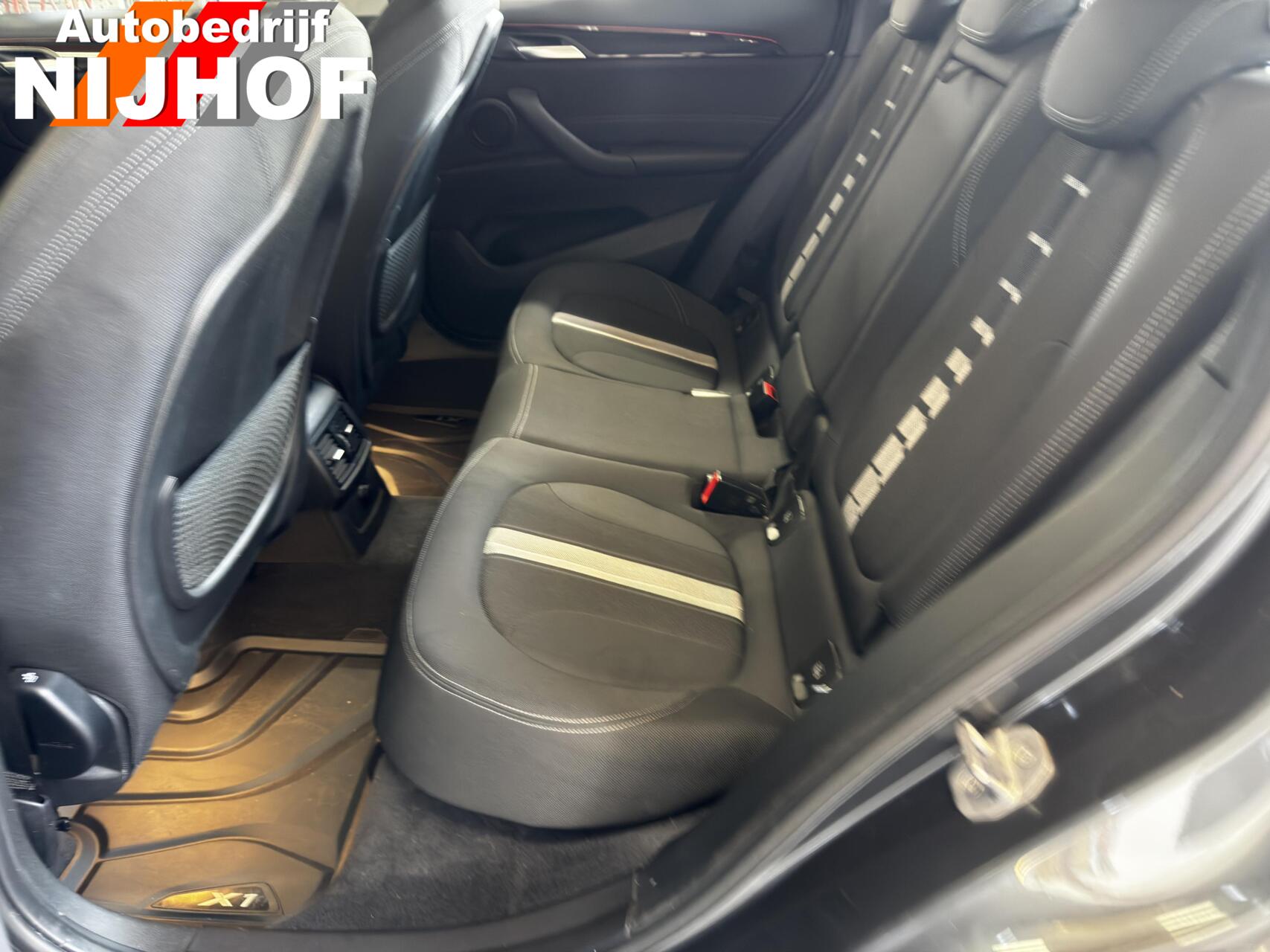Foto van BMW X1 Sdrive18i