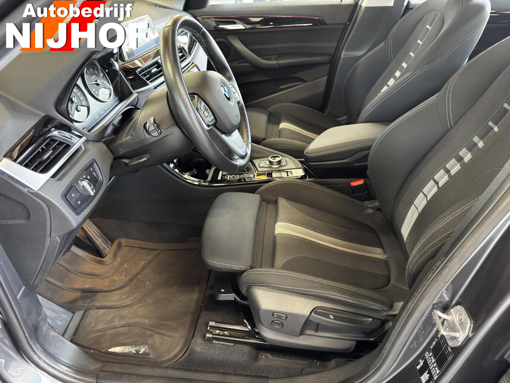 Foto van BMW X1 Sdrive18i