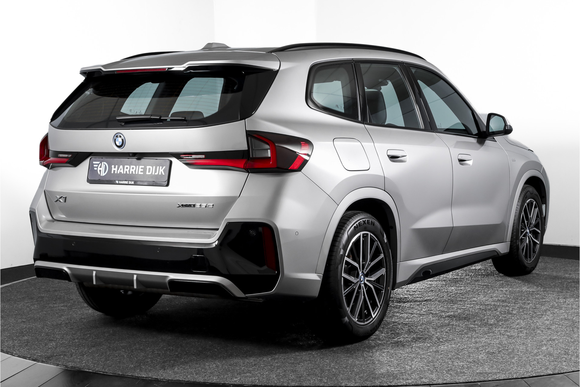 Foto van BMW X1 Xdrive25e