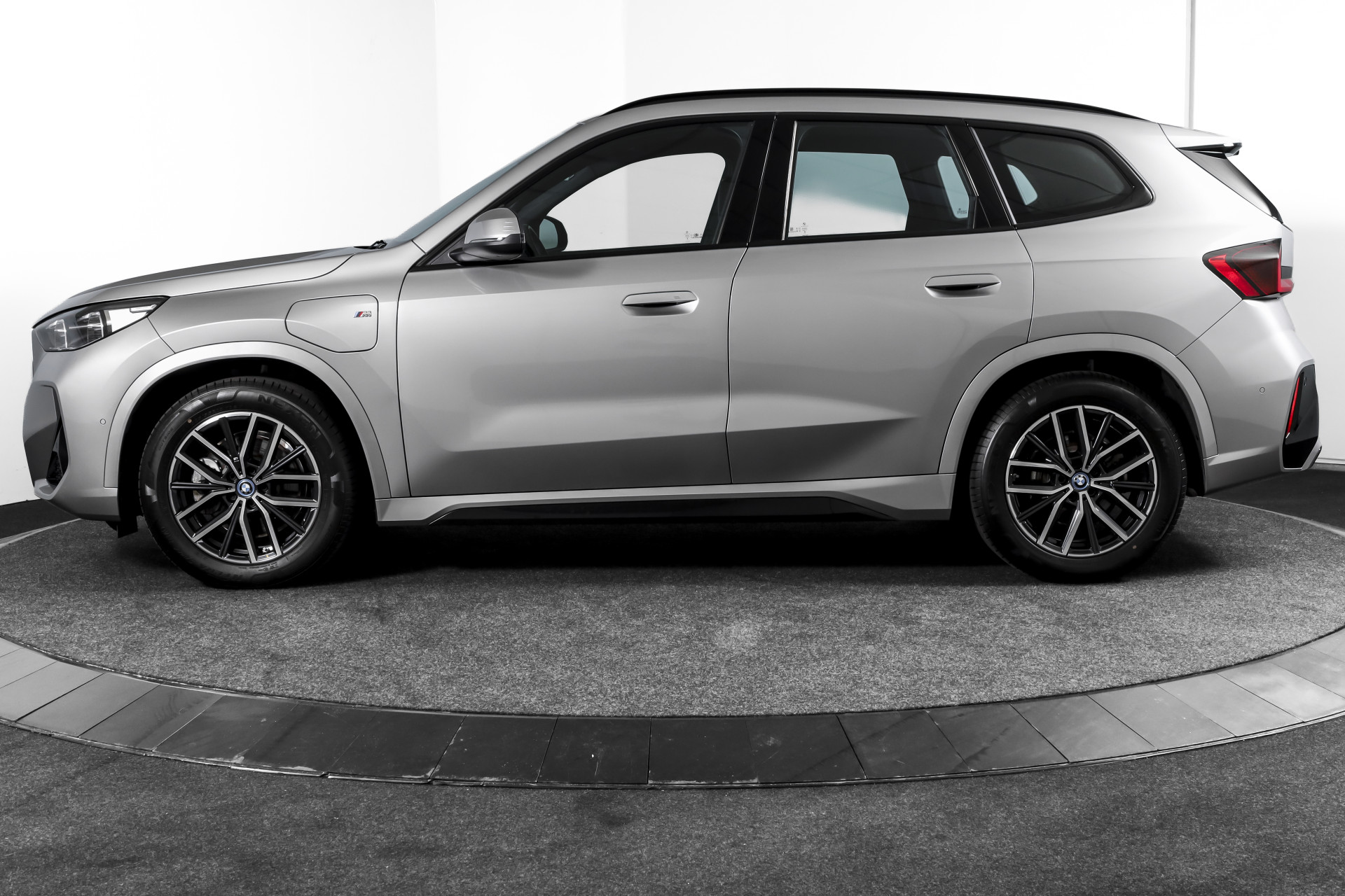 Foto van BMW X1 Xdrive25e