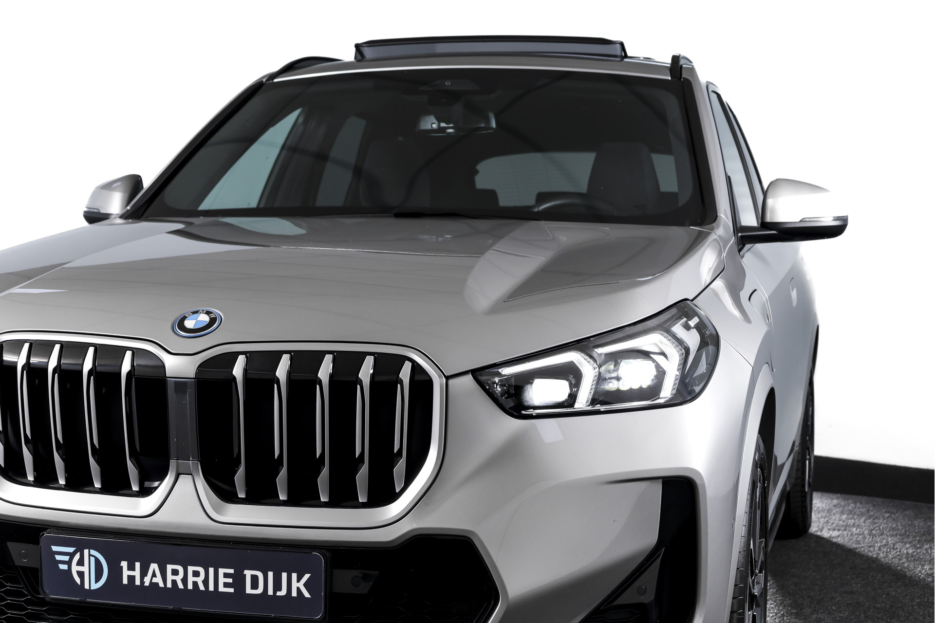 Foto van BMW X1 Xdrive25e