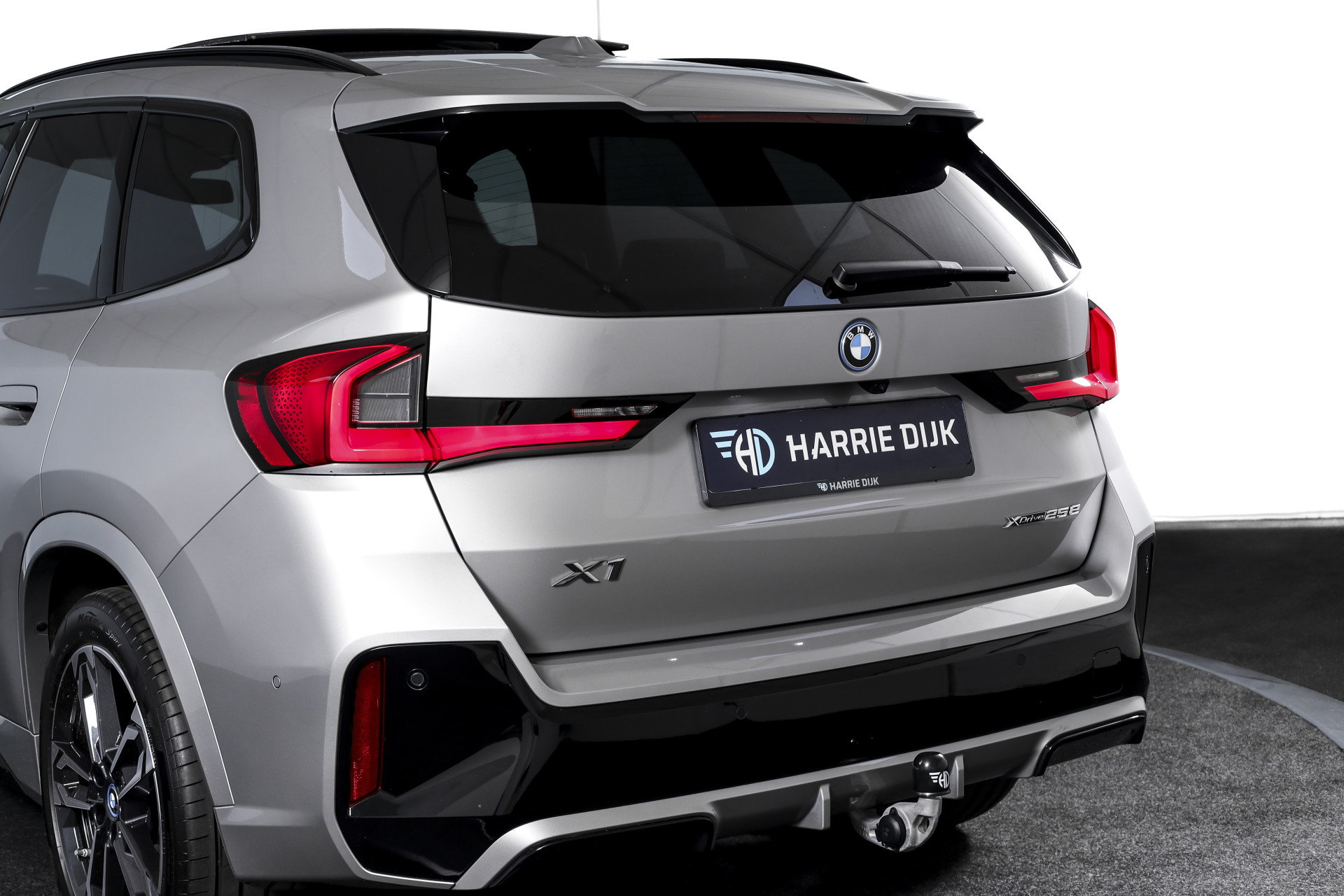 Foto van BMW X1 Xdrive25e