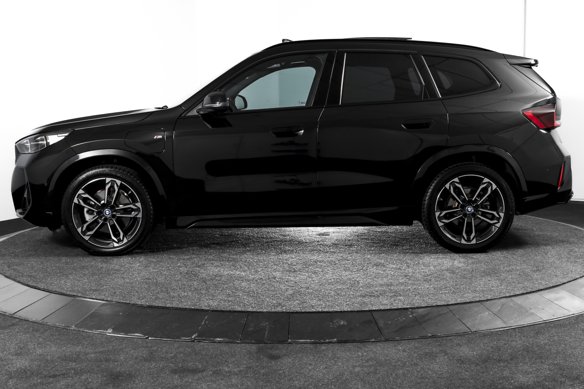 Foto van BMW X1 Xdrive25e
