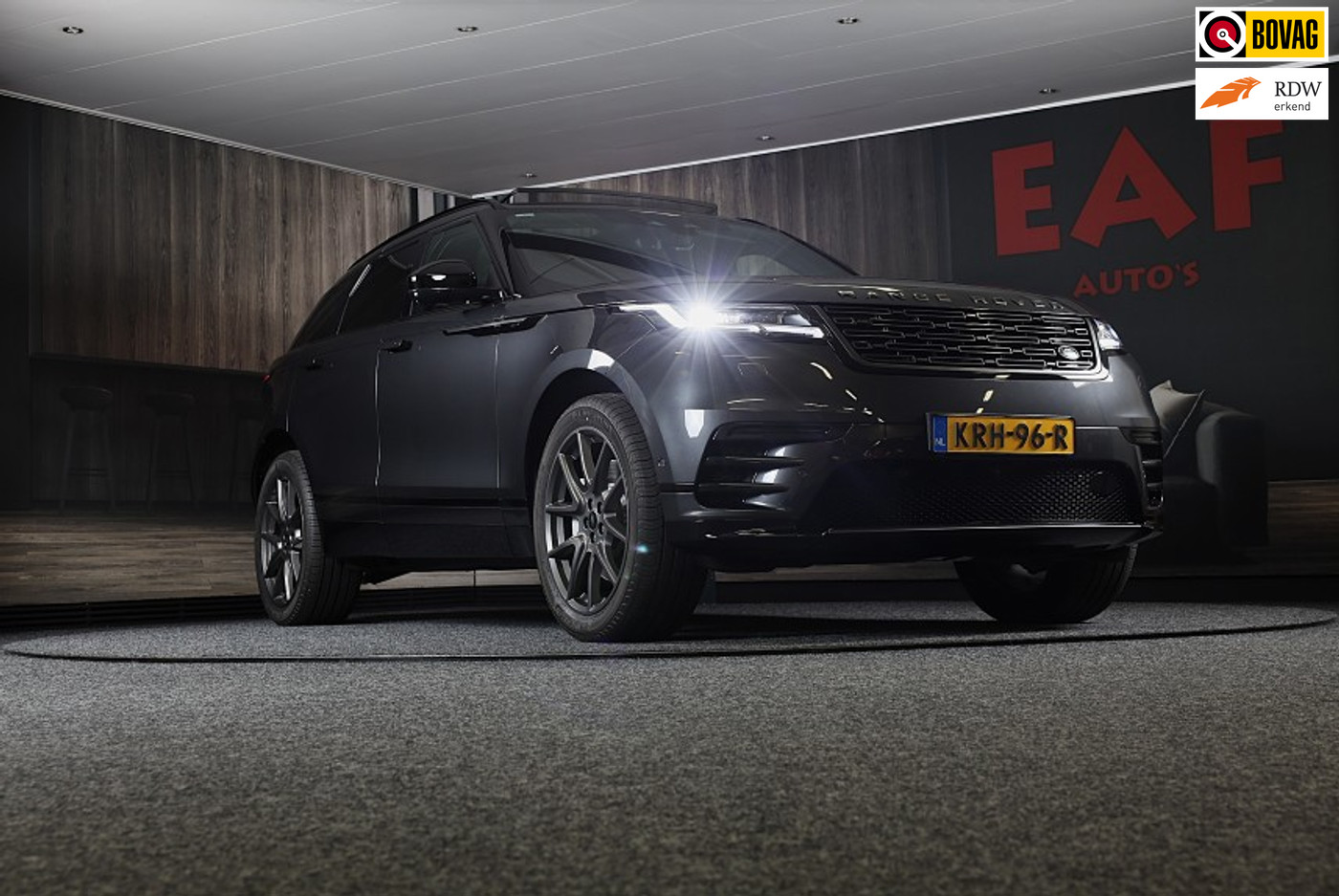 Land Rover Range Rover Velar 2.0 P400e R-Dynamic HSE / Acc / Lane Assist / Dode Hoek / 360 Camera / Memory / Meridian / Leder 2025 - voorkant