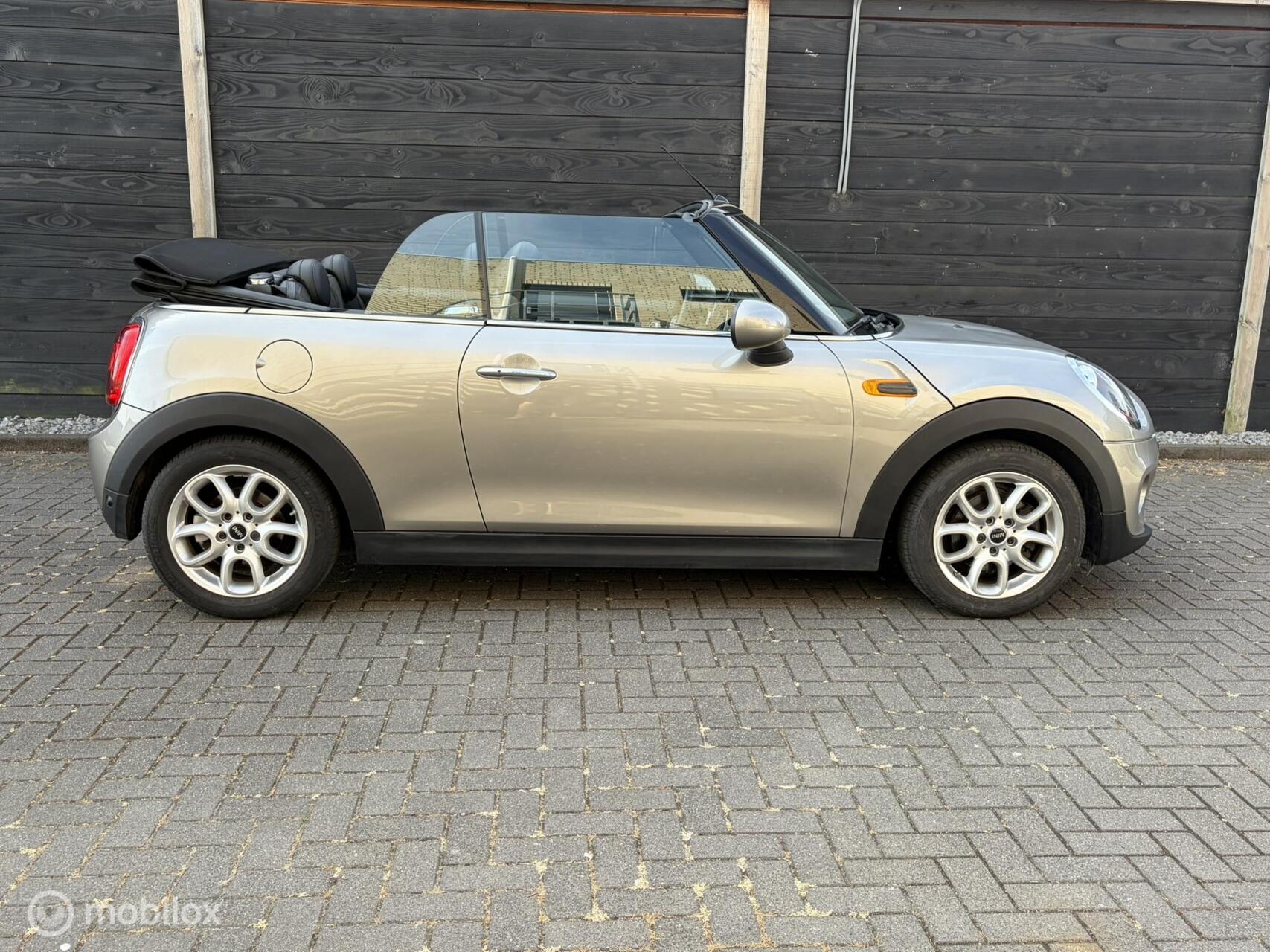 Foto van Mini Cabrio