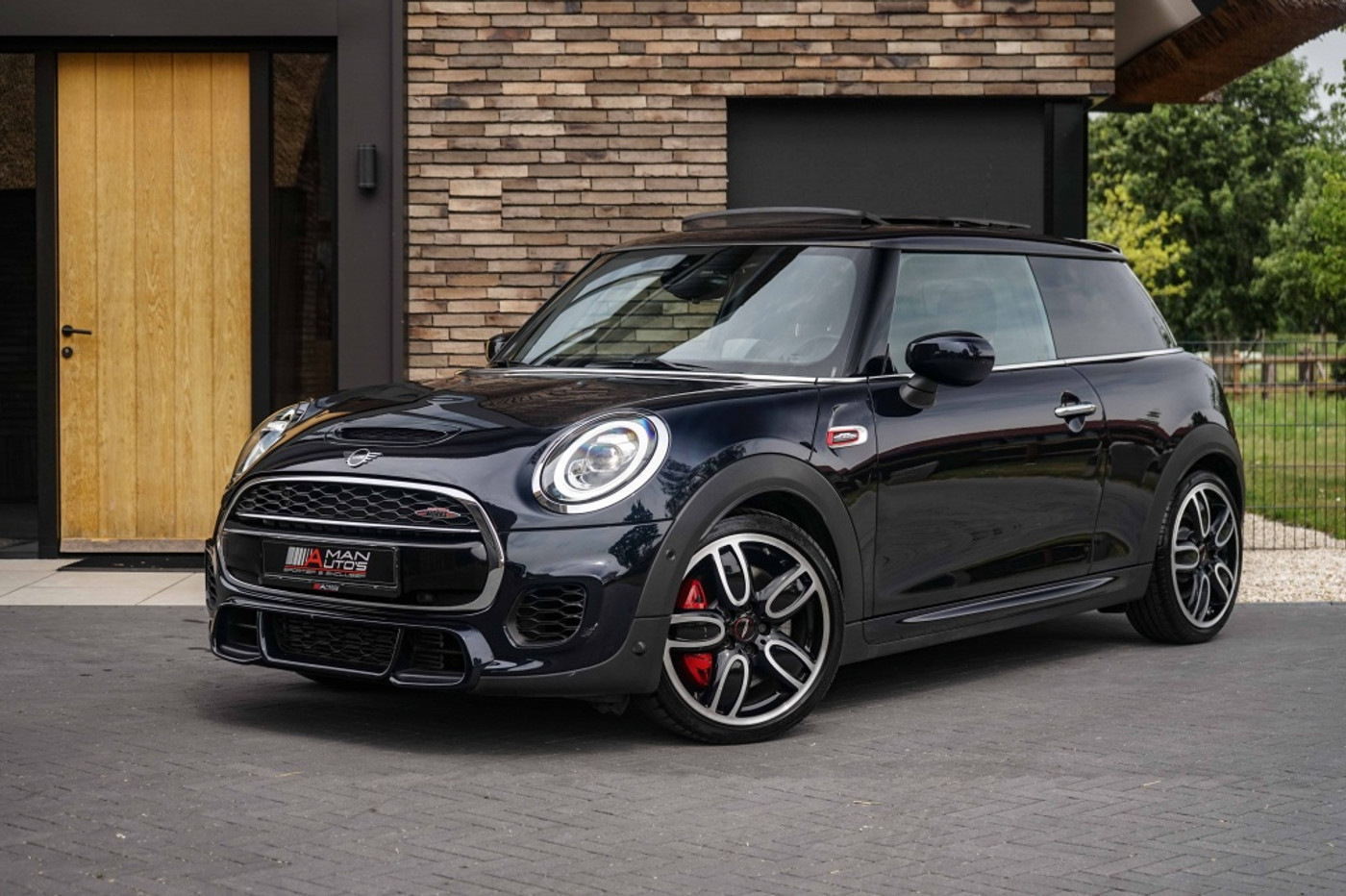 Mini John Cooper Works 2.0 231PK JCW Chili/Pano/Head-up/ACC/HarmannK/Yours 2020 - voorkant