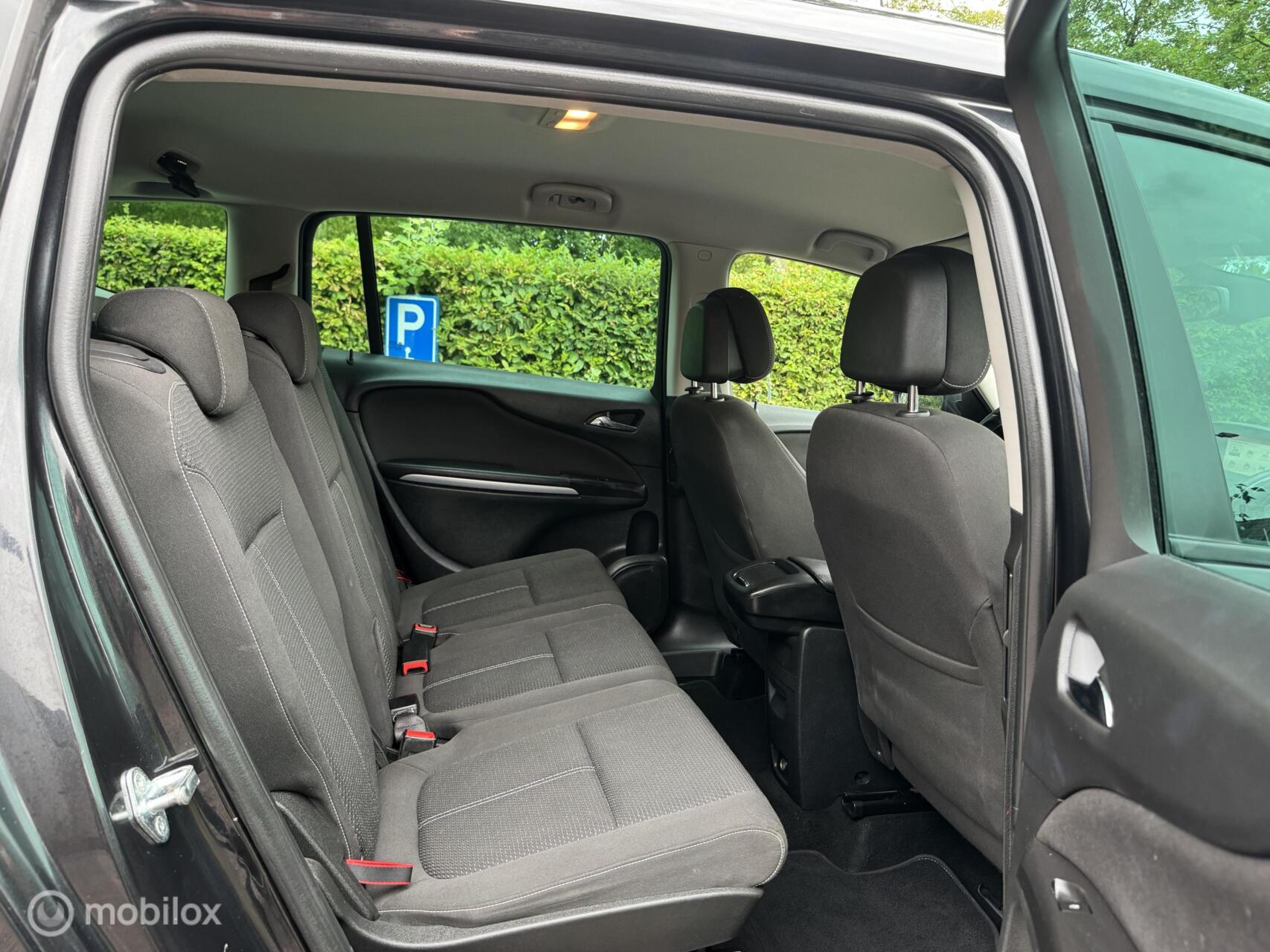 Foto van Opel Zafira Tourer