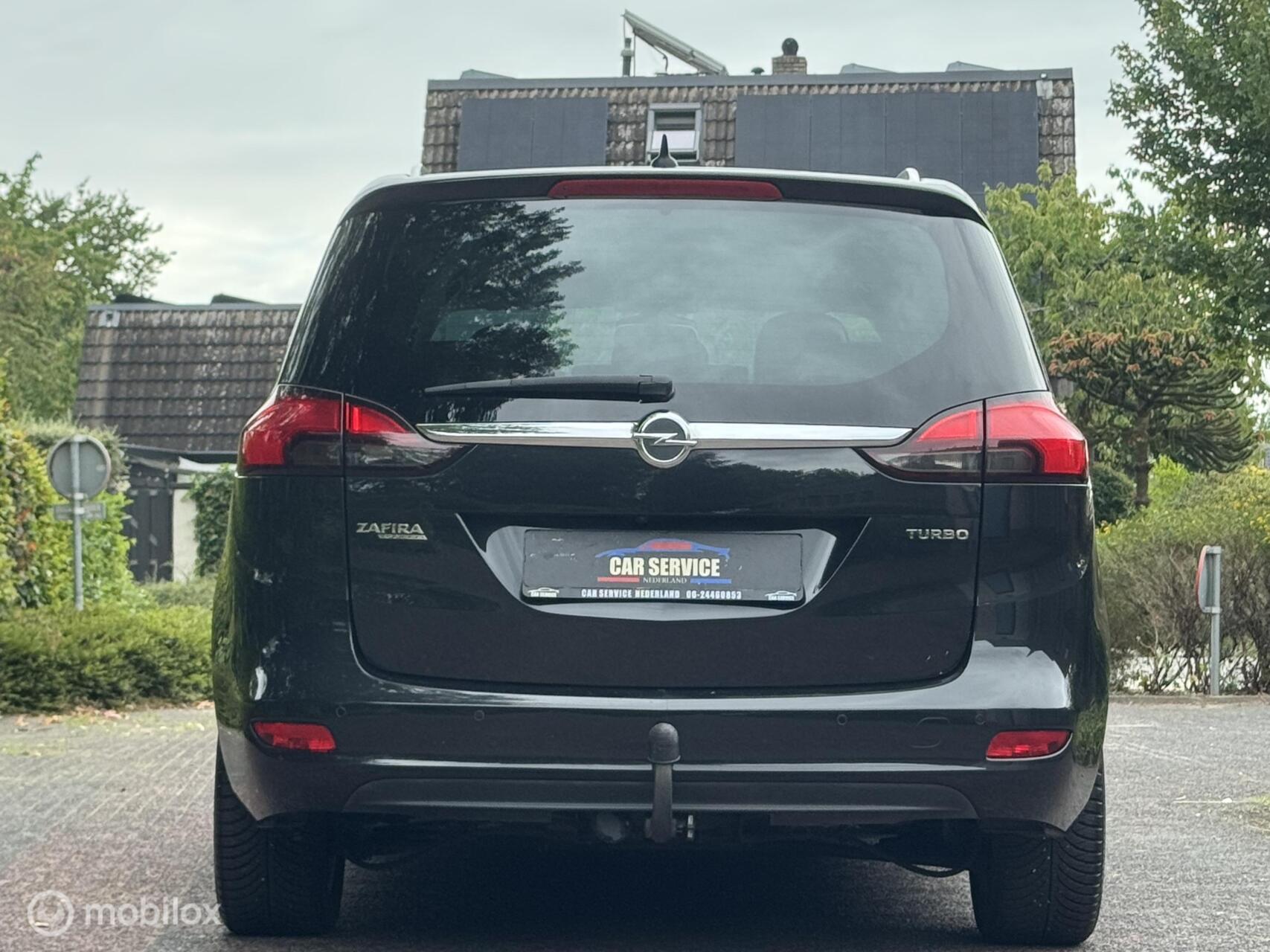Foto van Opel Zafira Tourer