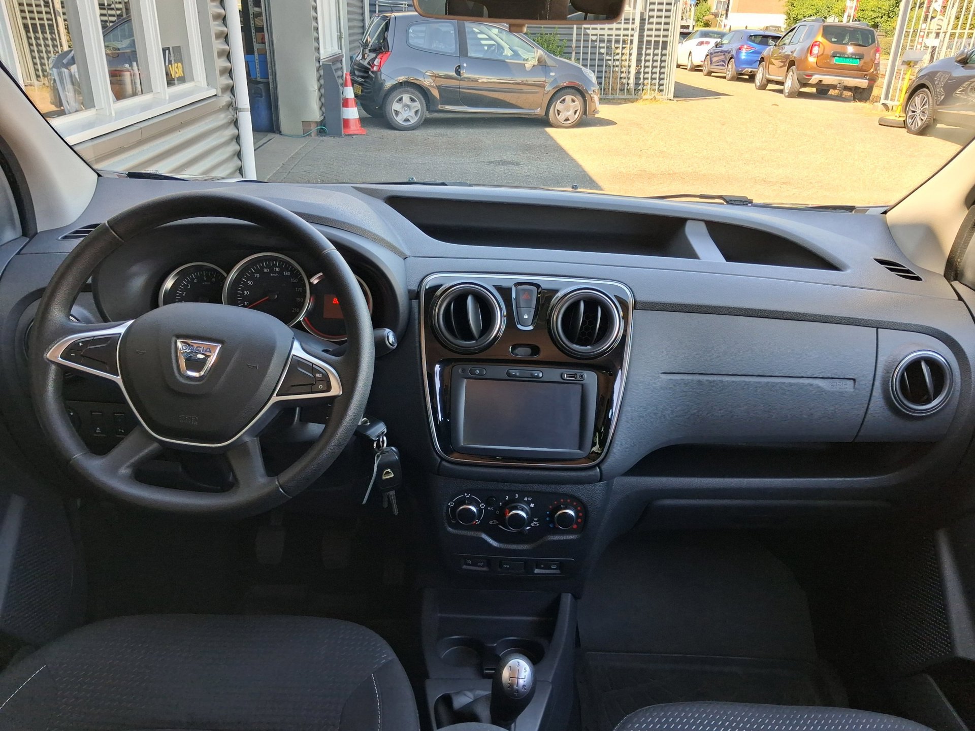 Foto van Dacia Dokker