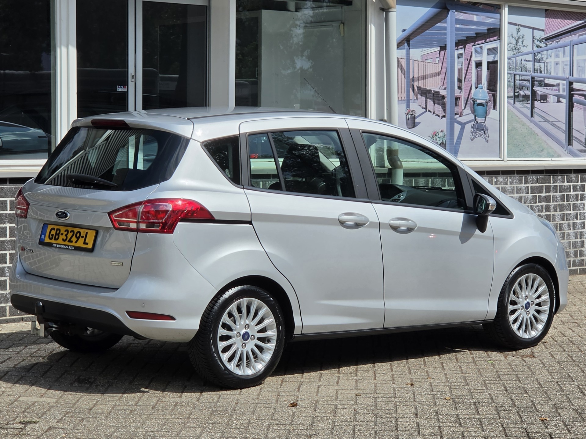 Foto van Ford B-max
