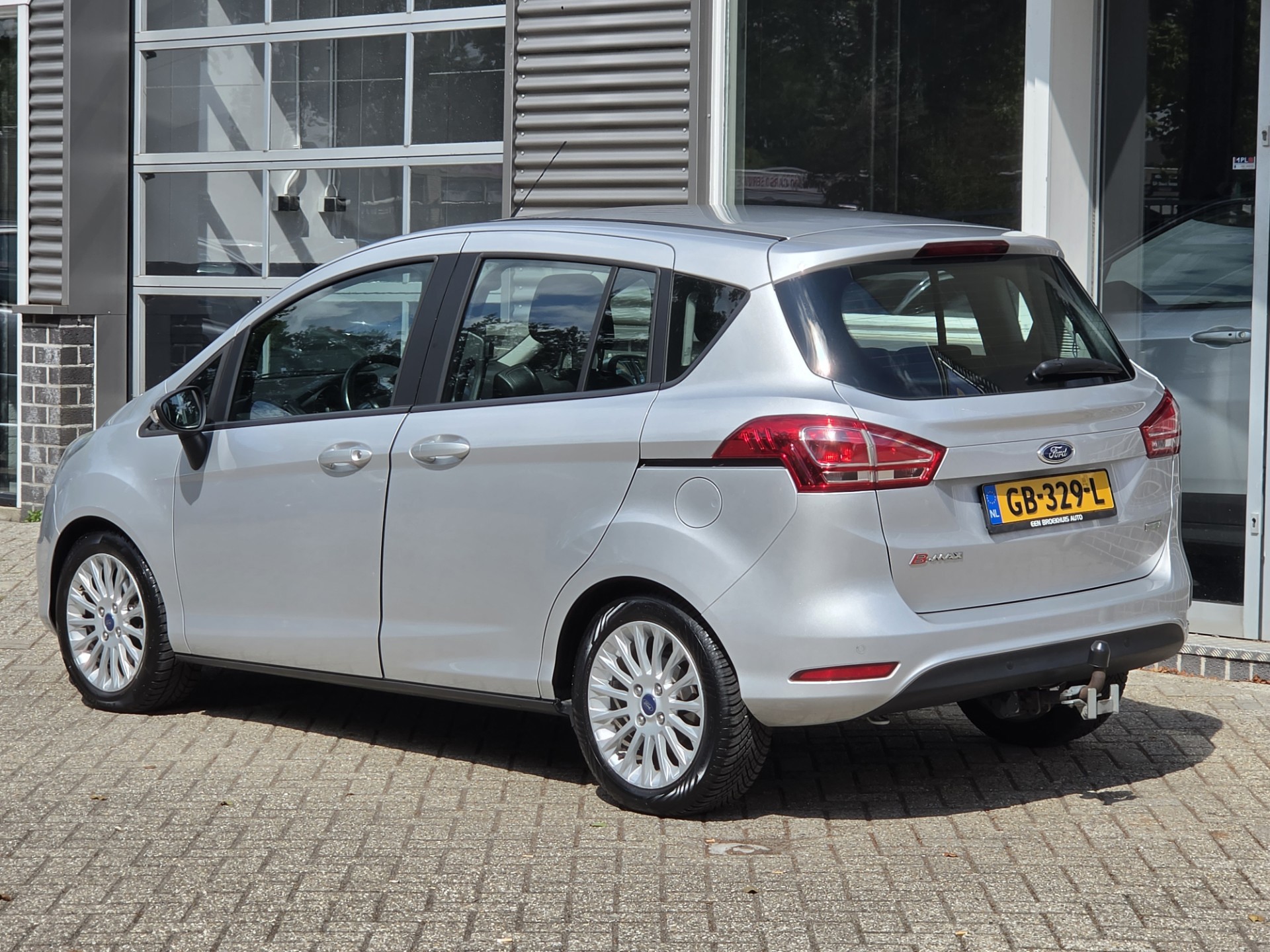 Foto van Ford B-max